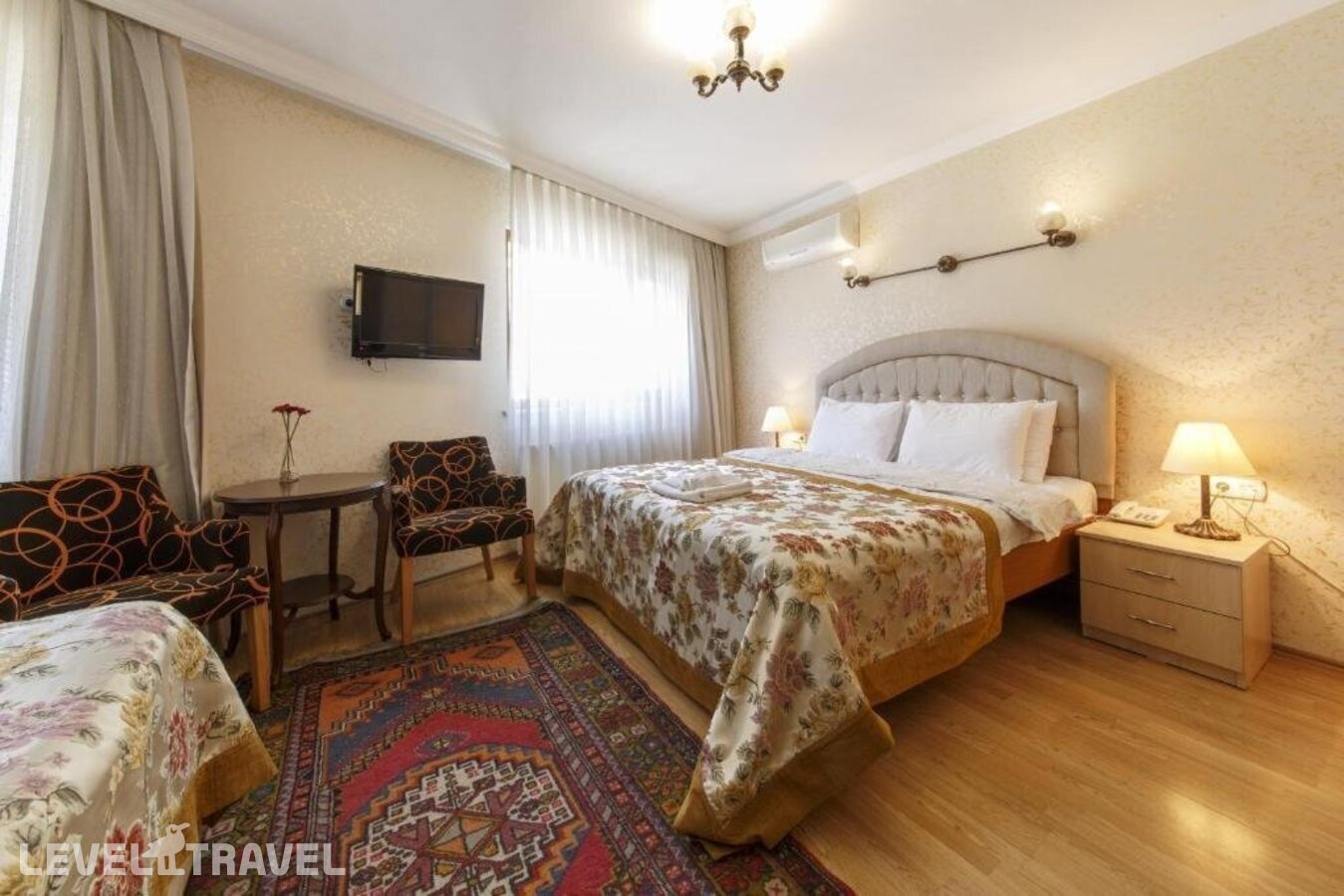 фотографии номера Четырехместный номер отеля Ipekyolu Hotel в Турция(Султанахмет) - фото №4