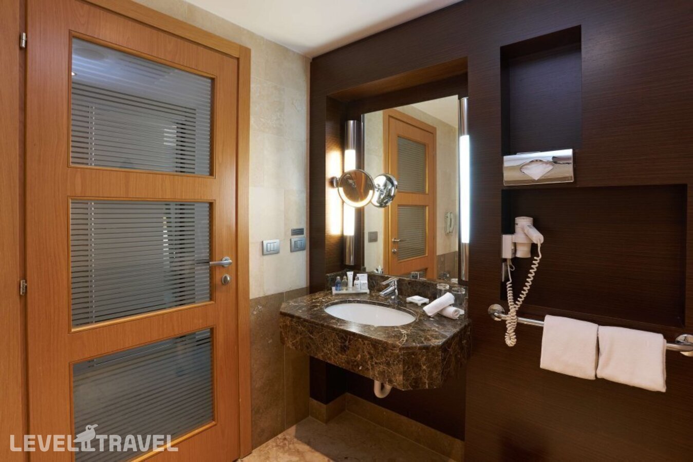 фотографии номера Стандартный номер отеля Radisson Hotel в Казахстан(Астана) - фото №11