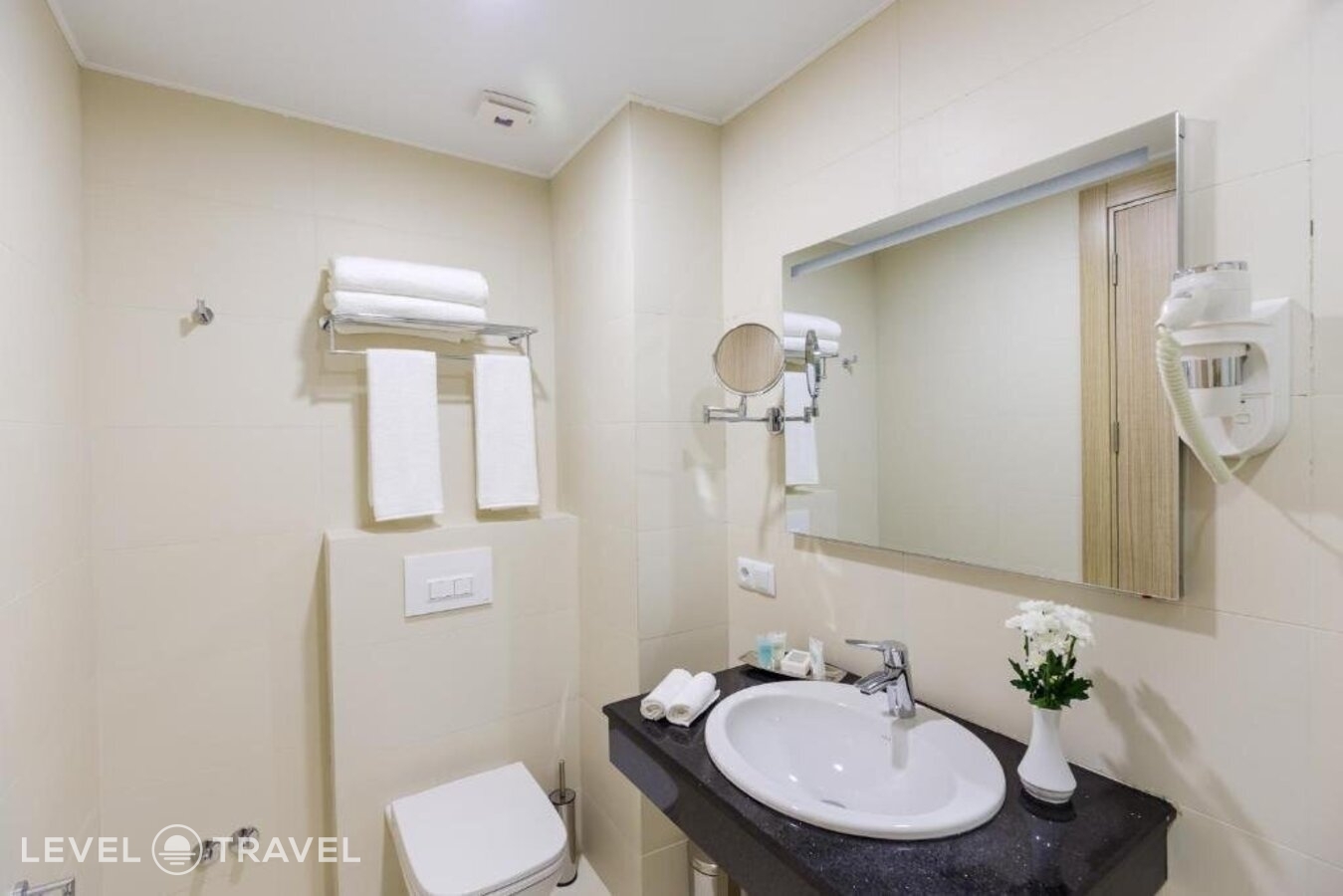 фотографии номера Люкс Премьер отеля Best Western Premier Батуми в Грузия(Батуми) - фото №5