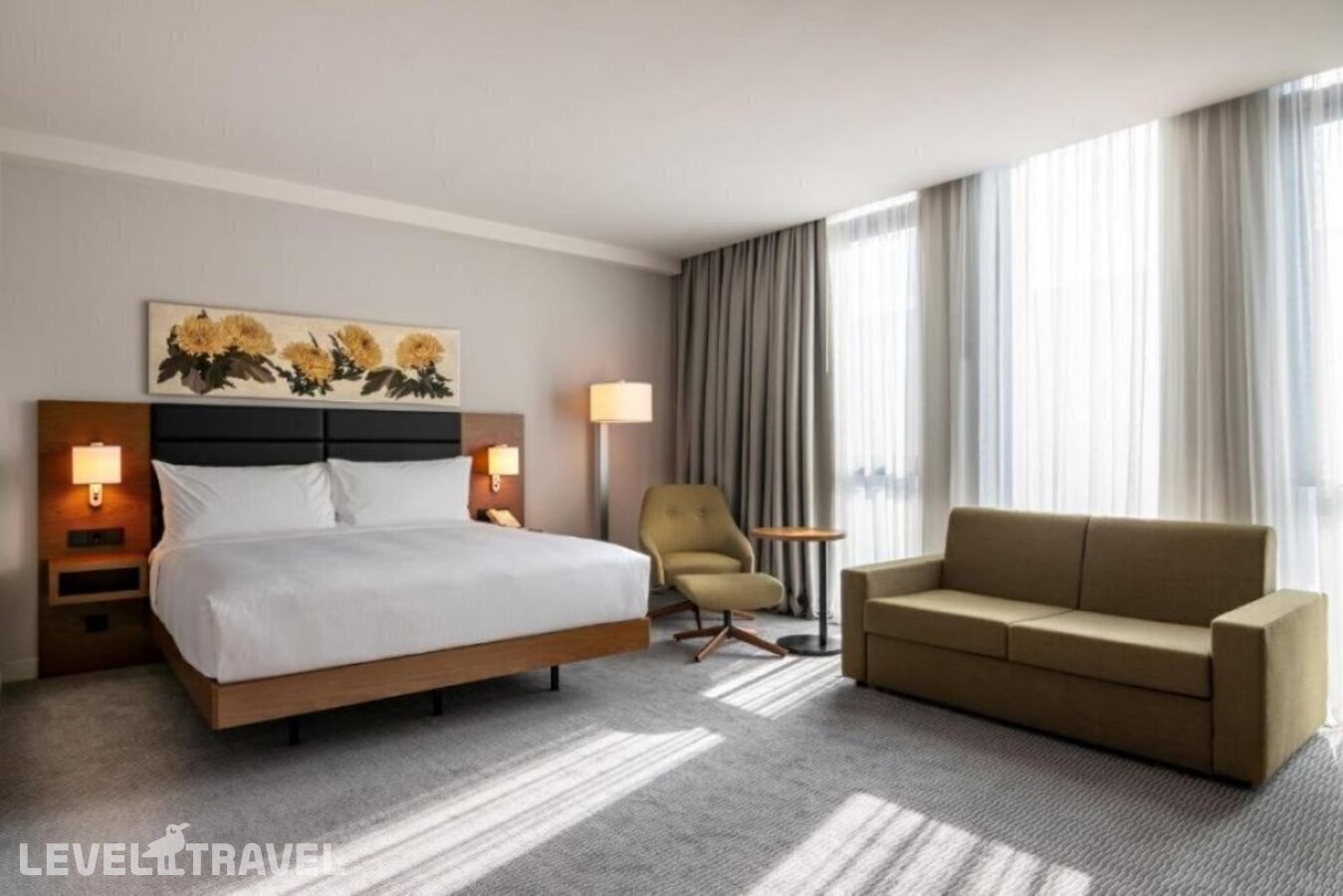 фотографии номера Стандартный номер отеля Hilton Garden Inn Tbilisi Chavchavadze в Грузия(Тбилиси) - фото №1