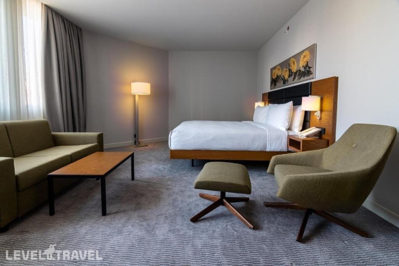 фотографии номера Полулюкс отеля Hilton Garden Inn Tbilisi Chavchavadze в Грузия(Тбилиси) - фото №3