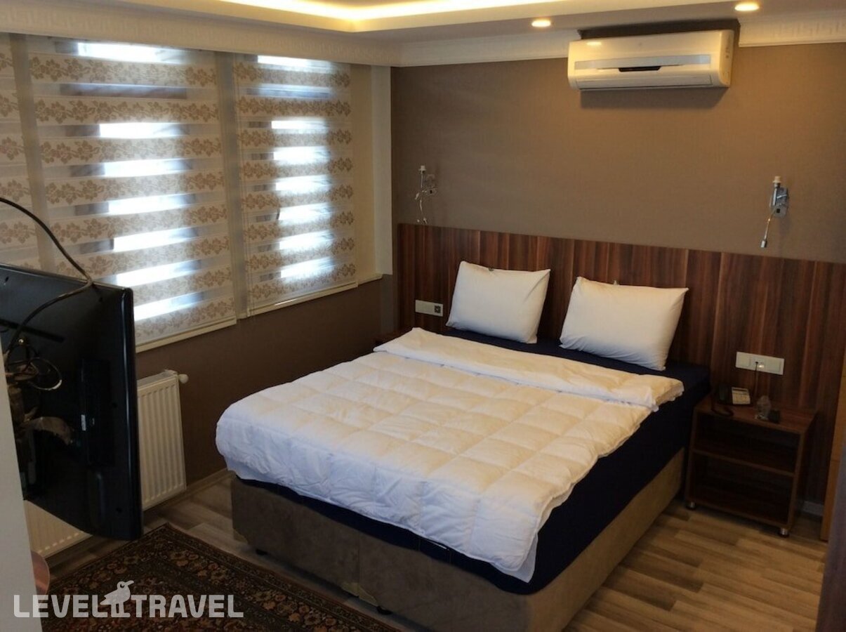 фотографии номера Люкс роскошный отеля Hotel Yonca в Турция(Таксим) - фото №4