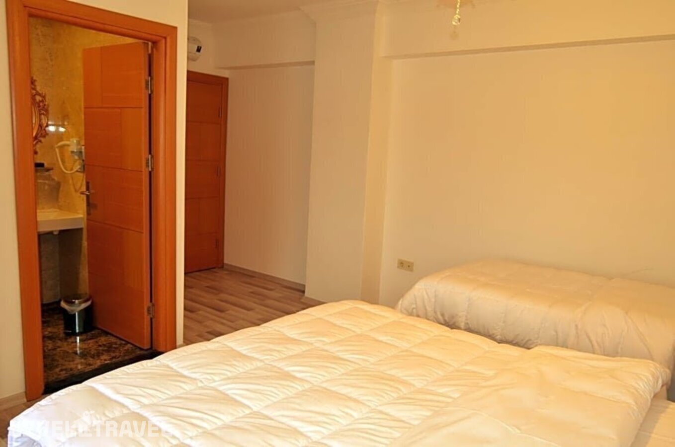 фотографии номера Семейный делюкс отеля Hotel Yonca в Турция(Таксим) - фото №5
