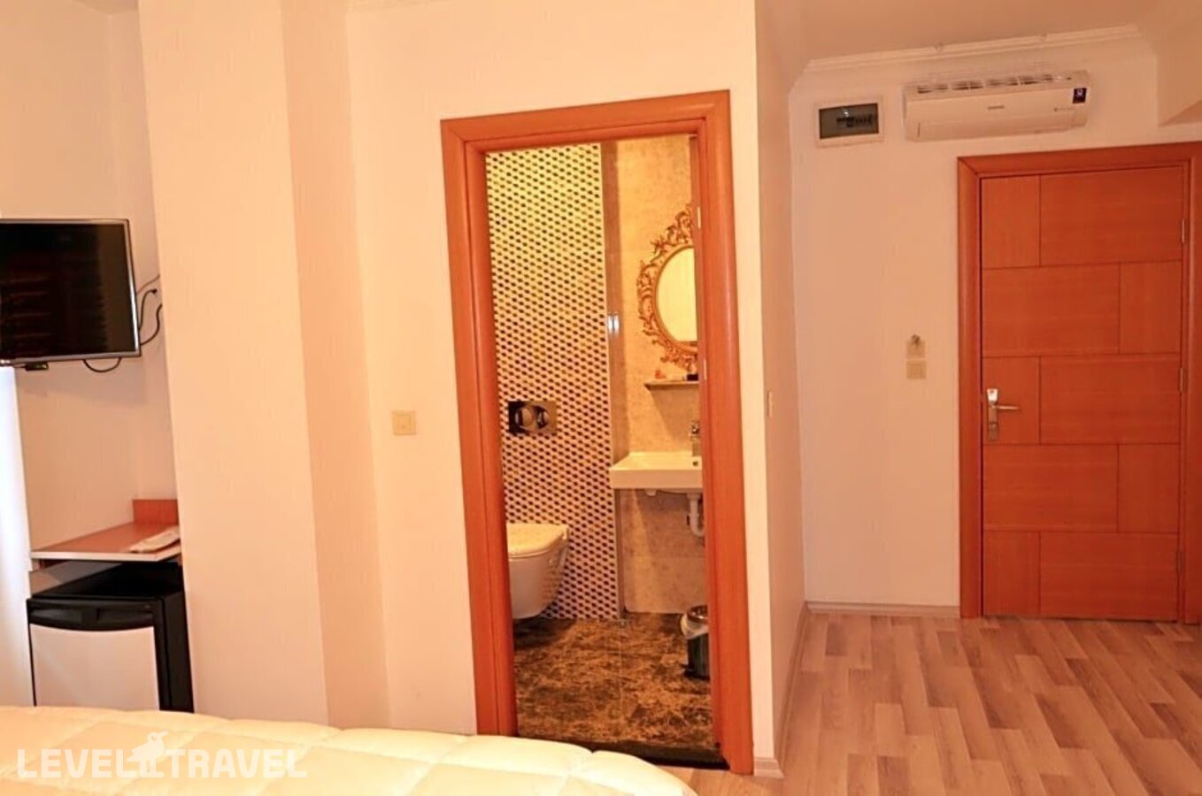 фотографии номера Семейный делюкс отеля Hotel Yonca в Турция(Таксим) - фото №10