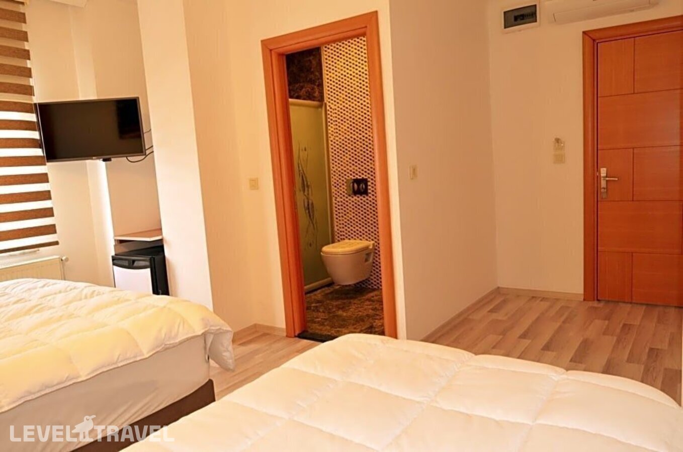 фотографии номера Семейный делюкс отеля Hotel Yonca в Турция(Таксим) - фото №4