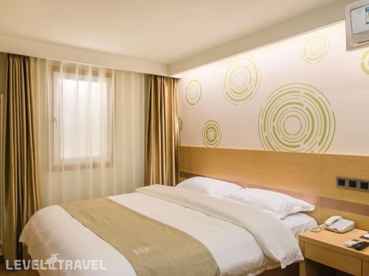 фотографии номера Стандартный номер отеля Greentree Inn Beijing Houhai Express Hotel в Китай(Пекин) - фото №4