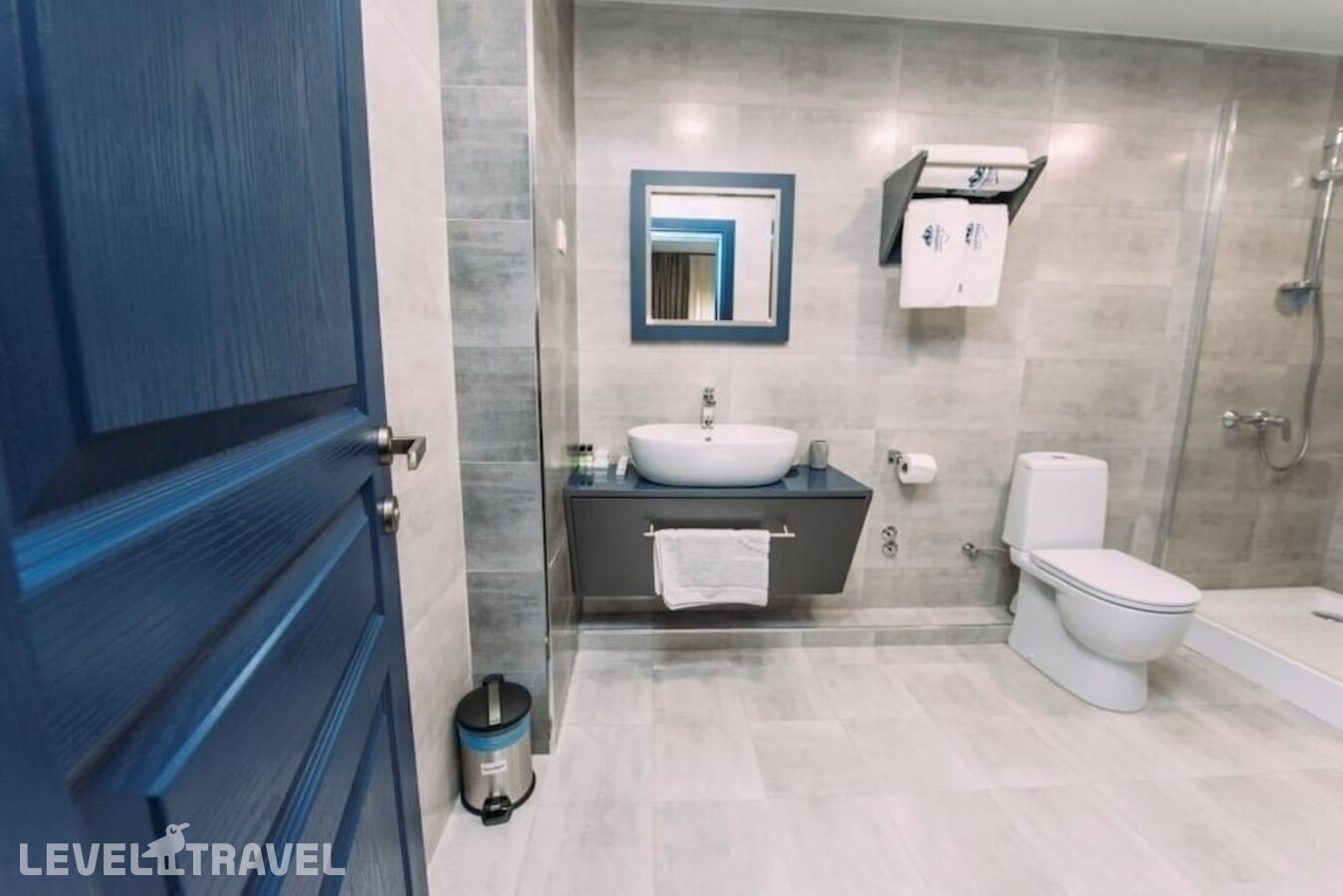 фотографии номера Улучшенный номер отеля Sapphire Hotel Spa Bakuriani в Грузия(Бакуриани) - фото №26