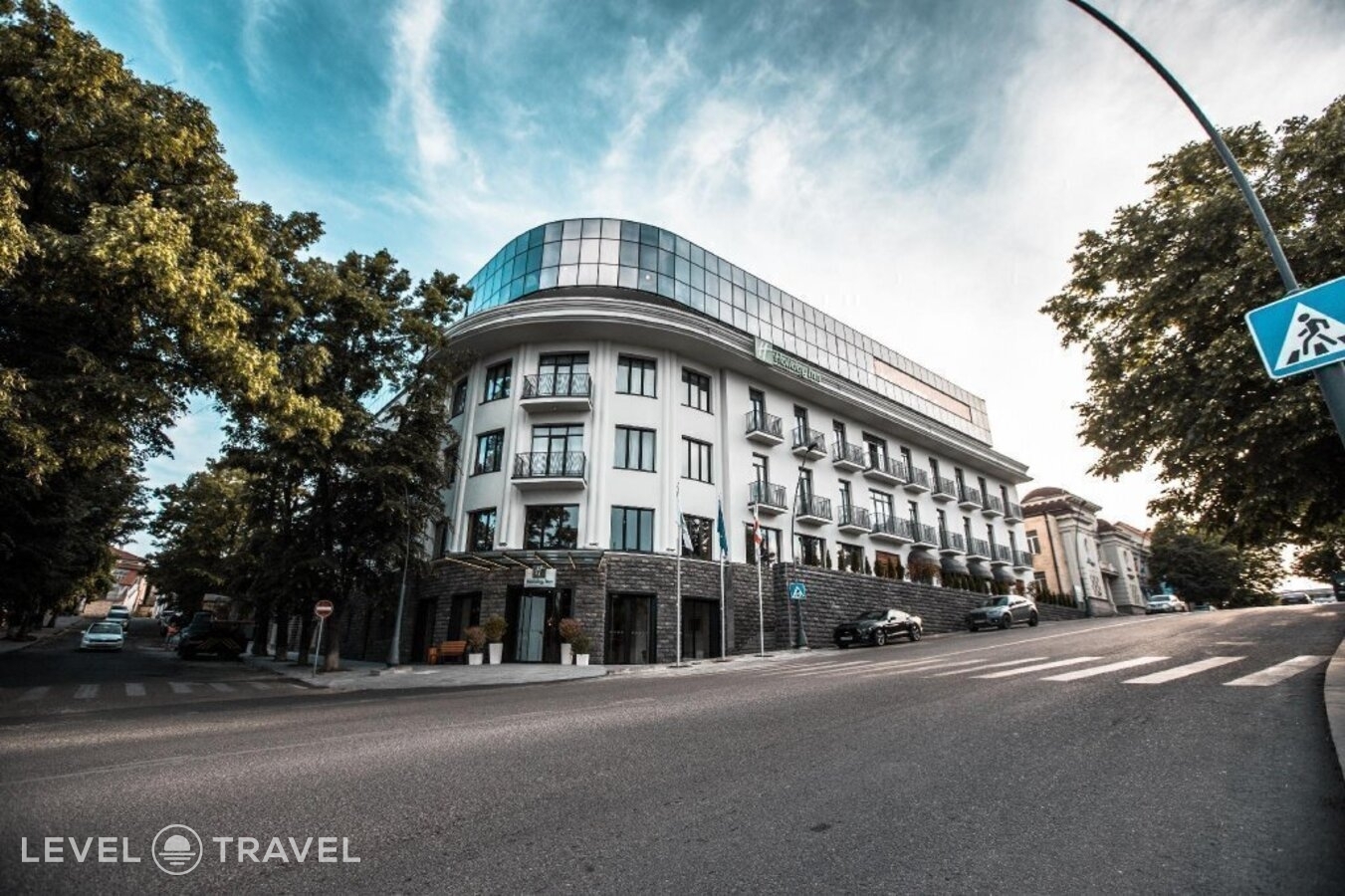 фотографии номера Премиум отеля Holiday Inn Telavi, IHG Hotel в Грузия(Телави) - фото №4