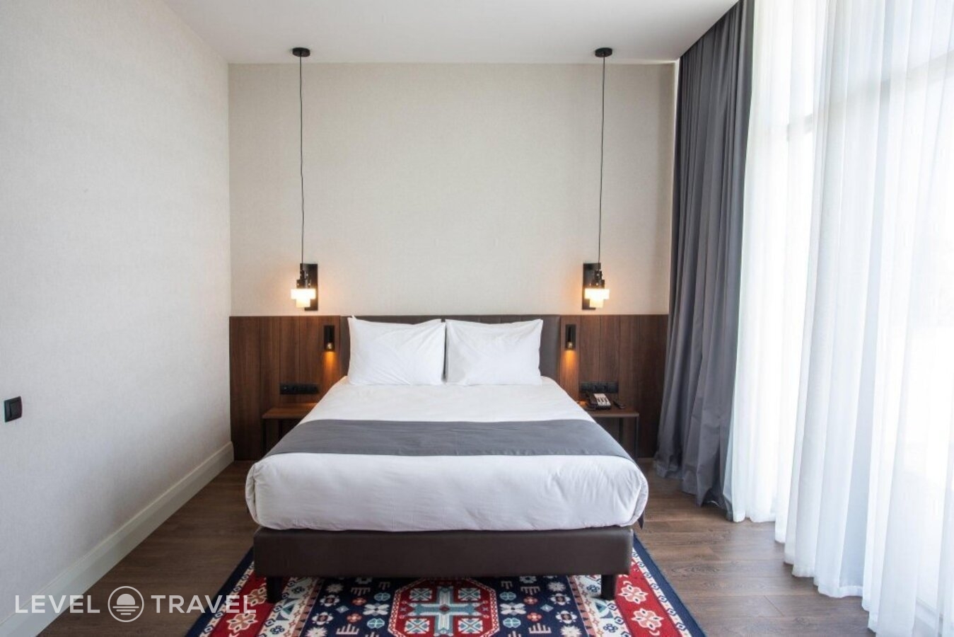 фотографии номера Премиум отеля Holiday Inn Telavi, IHG Hotel в Грузия(Телави) - фото №3