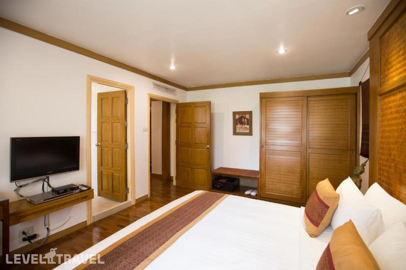 фотографии номера Люкс отеля The Tarntawan Hotel Surawong Bangkok в Таиланд(Бангкок) - фото №6