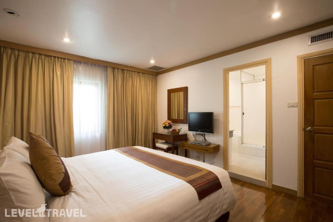 фотографии номера Люкс отеля The Tarntawan Hotel Surawong Bangkok в Таиланд(Бангкок) - фото №4