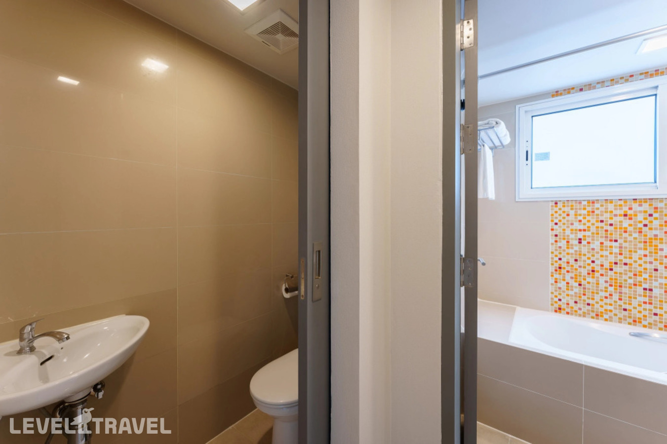 фотографии номера Делюкс отеля Citadines Sukhumvit 16 Bangkok в Таиланд(Бангкок) - фото №7