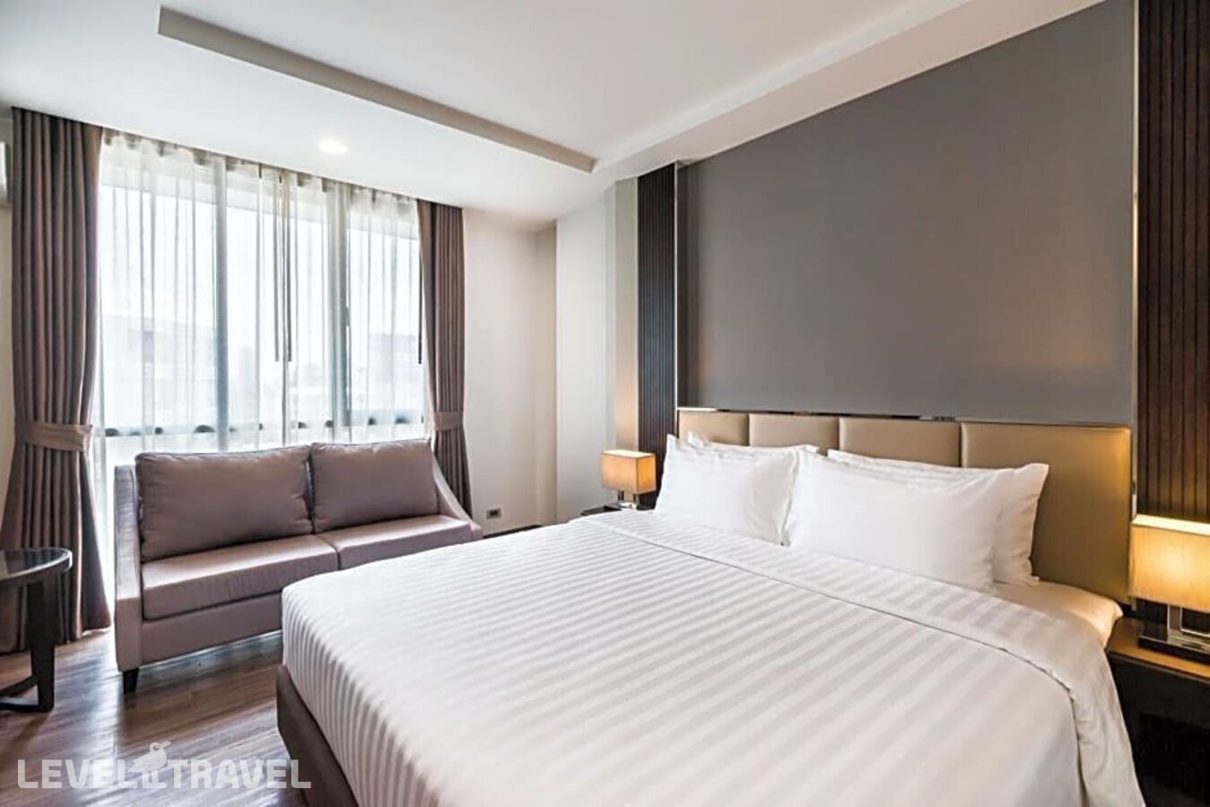 фотографии номера Улучшенный номер отеля SureStay Plus Hotel by Best Western Sukhumvit 2 в Таиланд(Бангкок) - фото №5