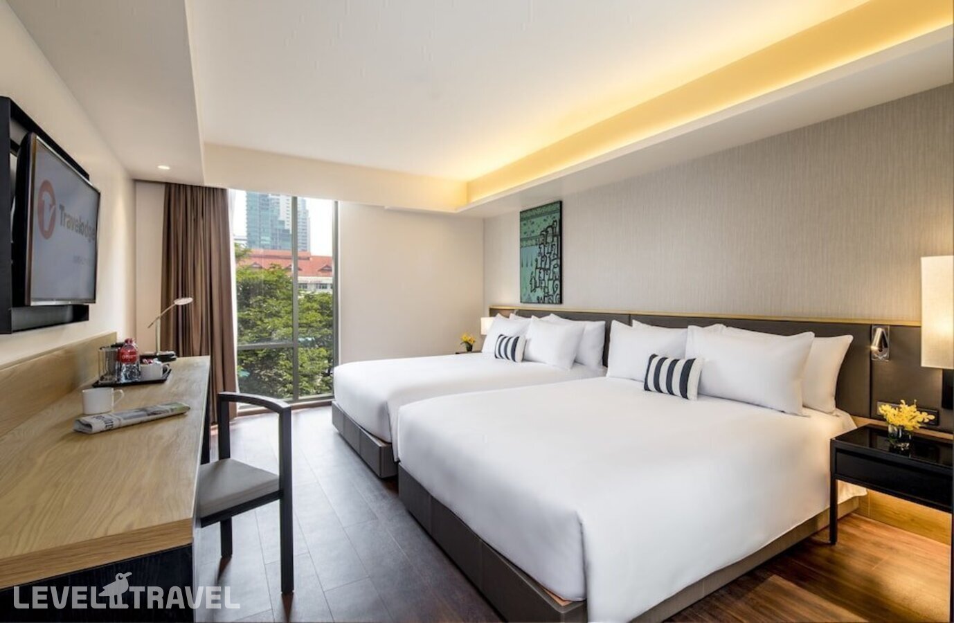 фотографии номера Семейный номер отеля Travelodge Sukhumvit 11 в Таиланд(Бангкок) - фото №10