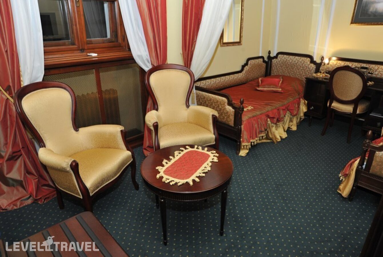 фотографии номера Улучшенный номер отеля Hotel Leopold I в Сербия(Нови-Сад) - фото №4