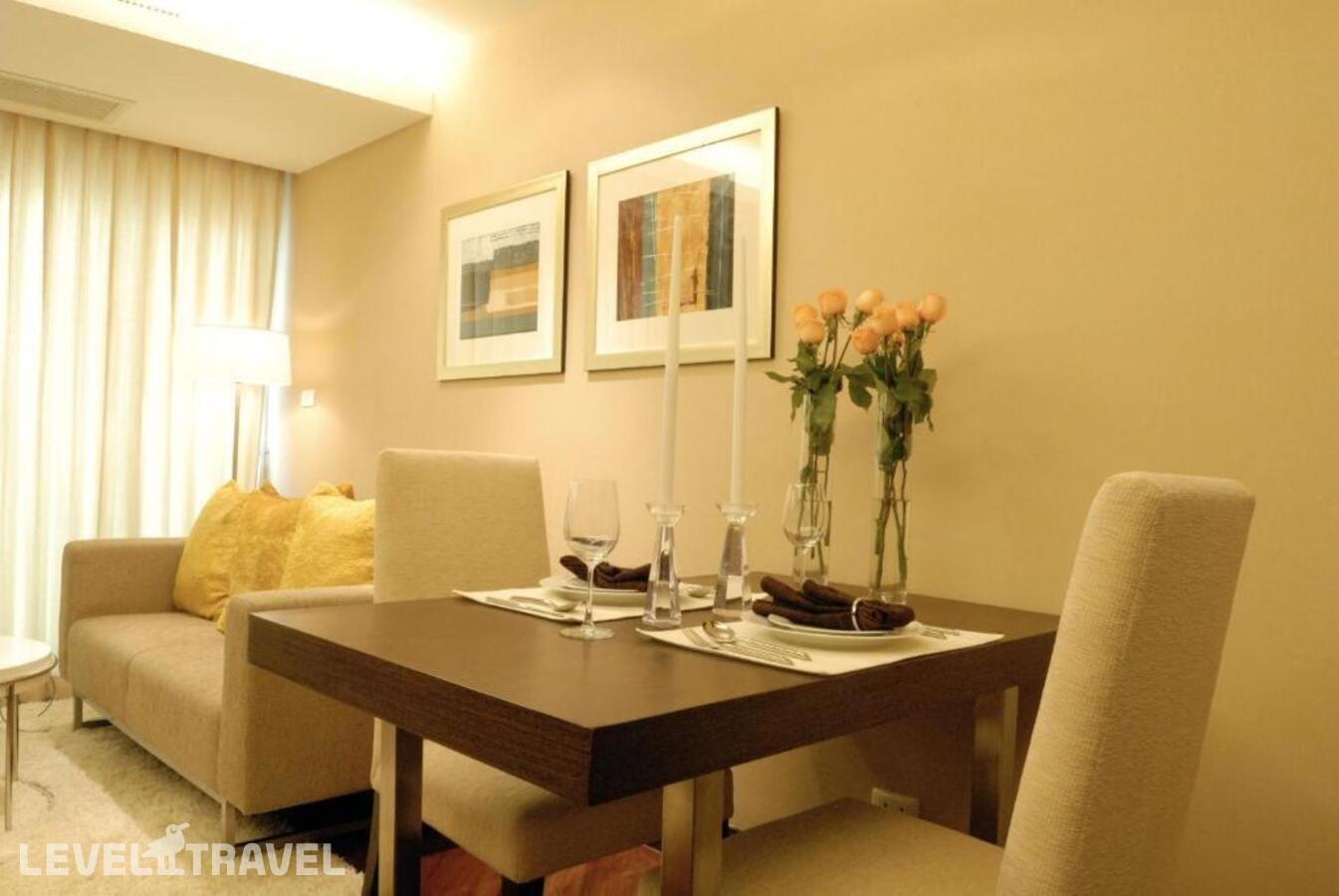 фотографии номера Студия отеля The Narathiwas Hotel & Residence Sathorn Bangkok в Таиланд(Бангкок) - фото №6