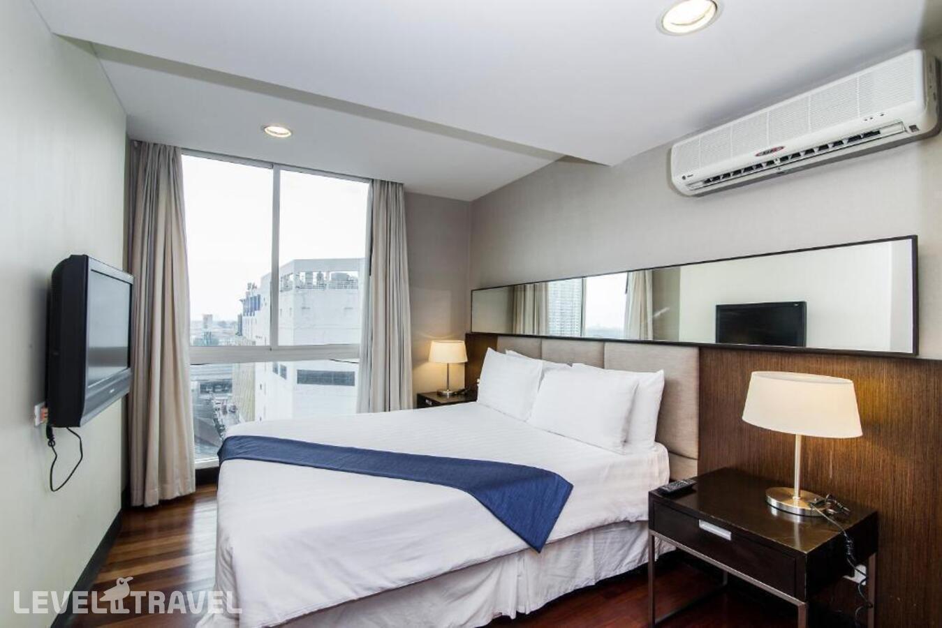фотографии номера Студия отеля The Narathiwas Hotel & Residence Sathorn Bangkok в Таиланд(Бангкок) - фото №7