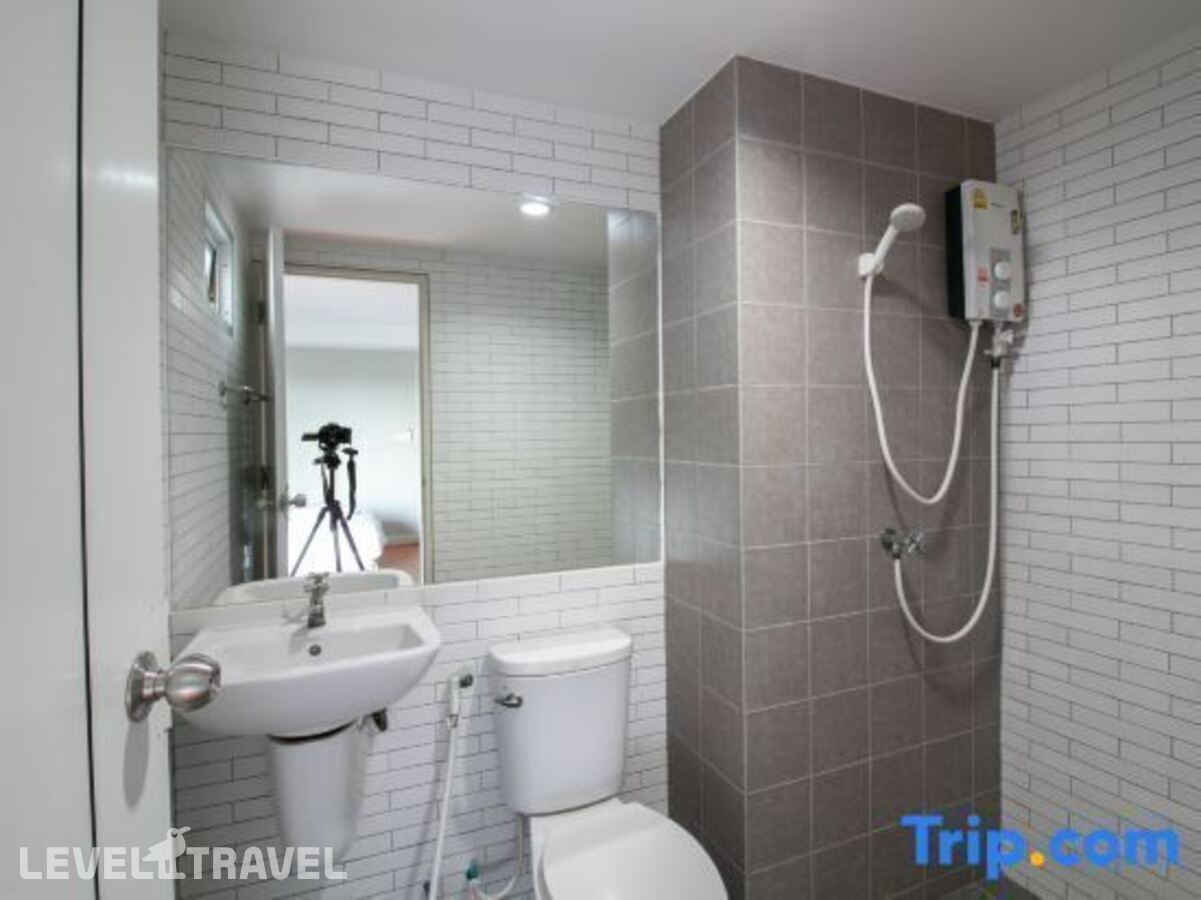 фотографии номера Стандартный номер отеля Resortel Lat Phrao 91 в Таиланд(Бангкок) - фото №15