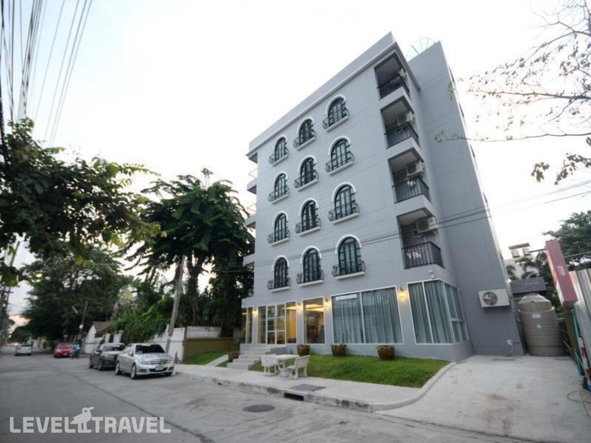 фотографии номера Стандартный номер отеля Resortel Lat Phrao 91 в Таиланд(Бангкок) - фото №2