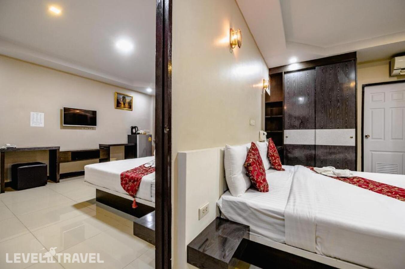 фотографии номера Семейный номер отеля Gold Airport Suites в Таиланд(Бангкок) - фото №6