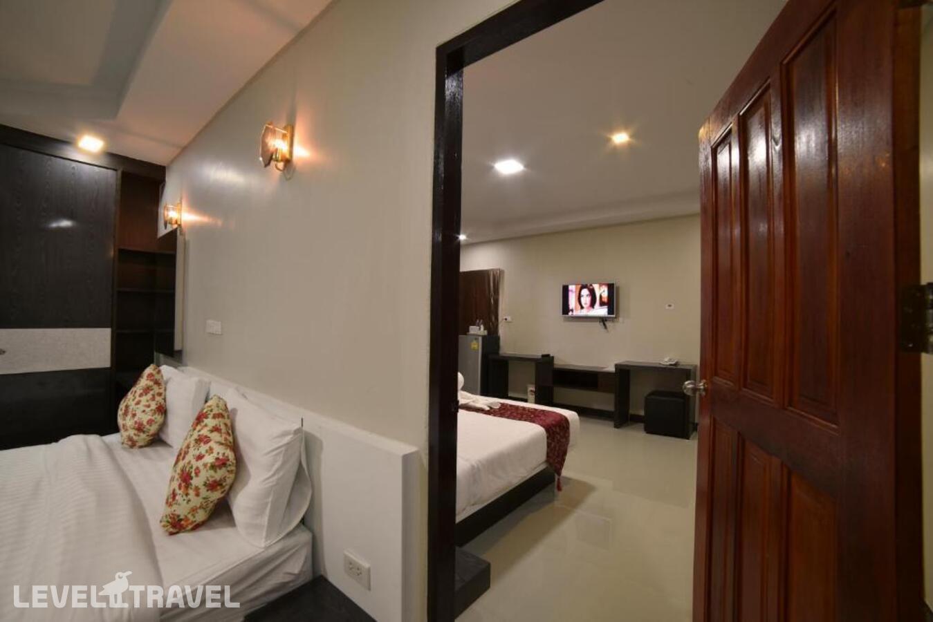 фотографии номера Семейный номер отеля Gold Airport Suites в Таиланд(Бангкок) - фото №3