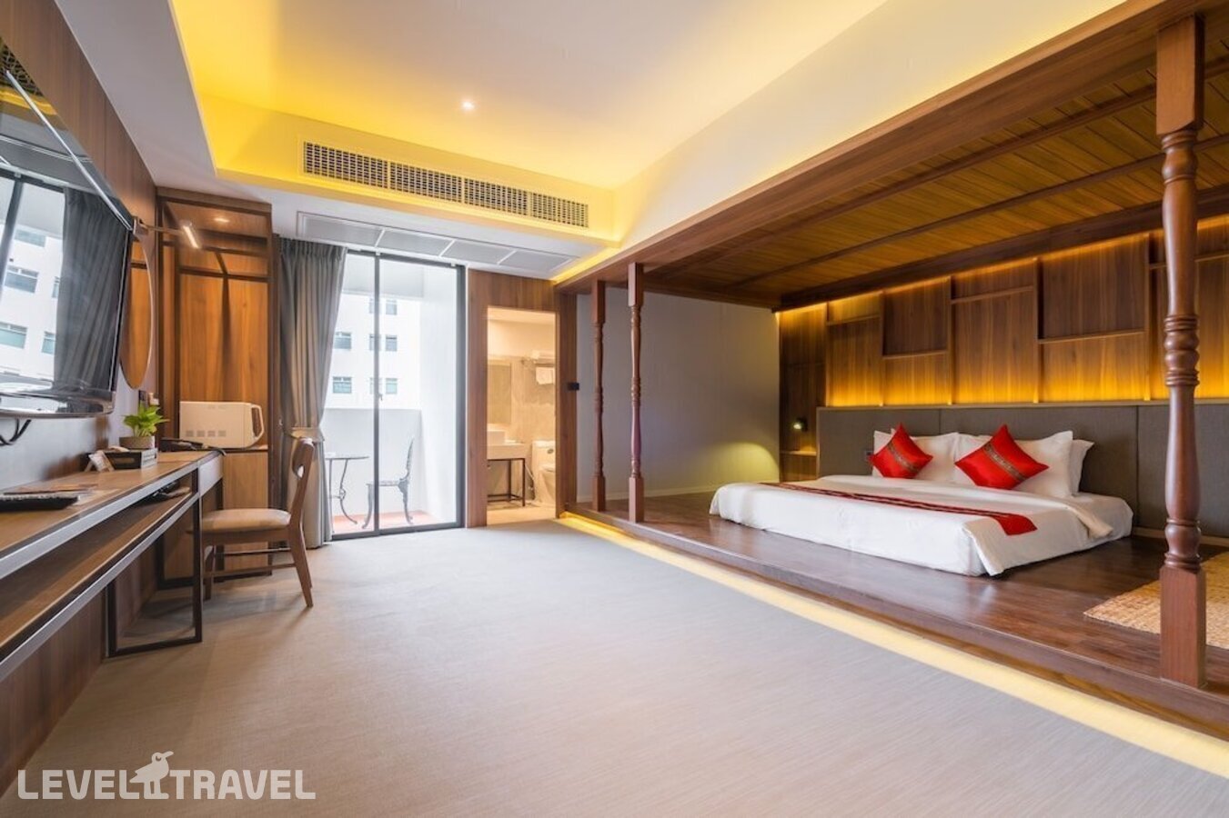 фотографии номера Делюкс с балконом отеля True Siam Phayathai Hotel в Таиланд(Бангкок) - фото №8