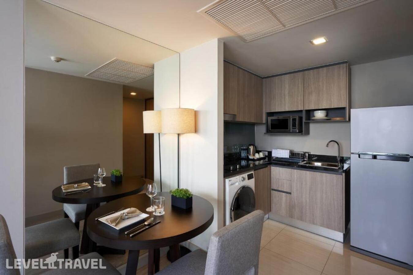 фотографии номера Полулюкс отеля The Park Nine Hotel Suvarnabhumi в Таиланд(Бангкок) - фото №7