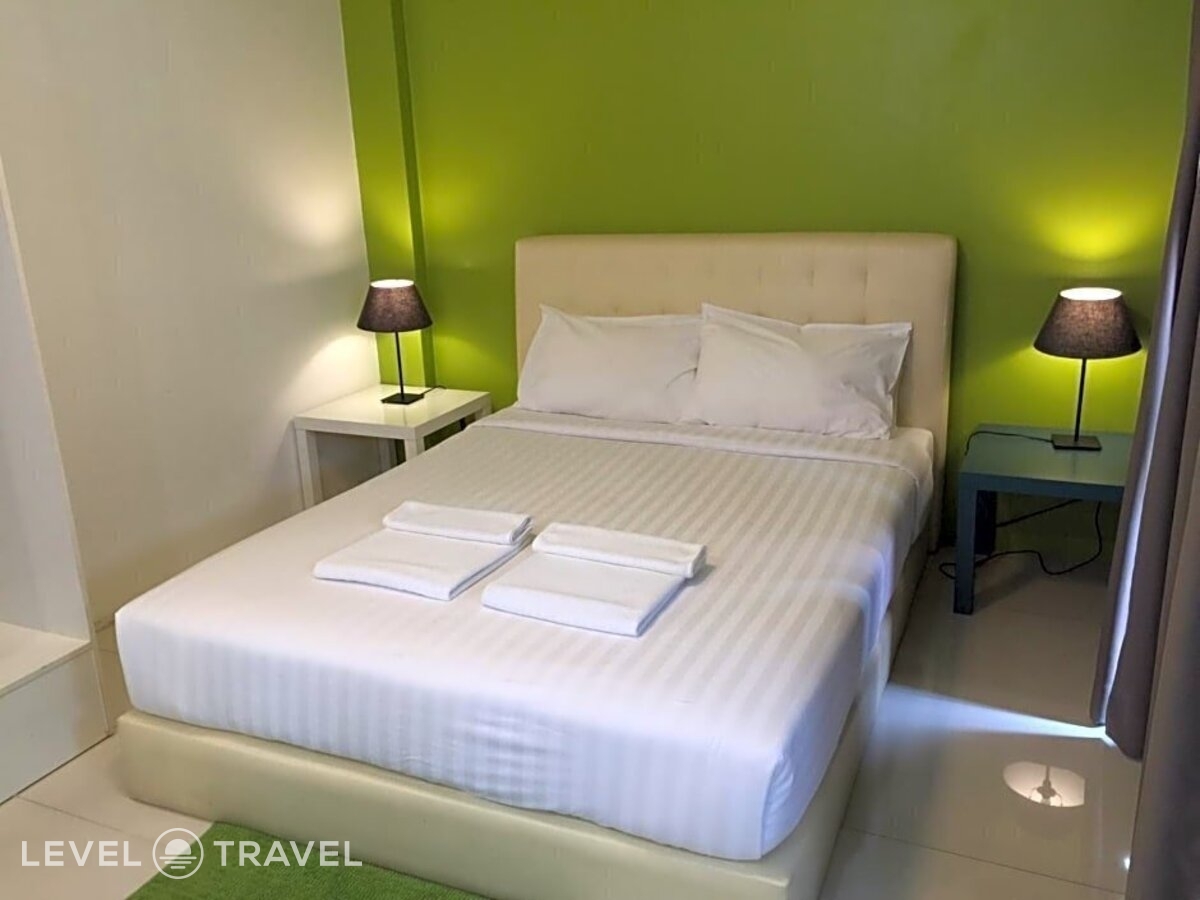 фотографии номера Стандартный номер отеля Don Mueang Airport Modern Bangkok Hotel в Таиланд(Бангкок) - фото №1