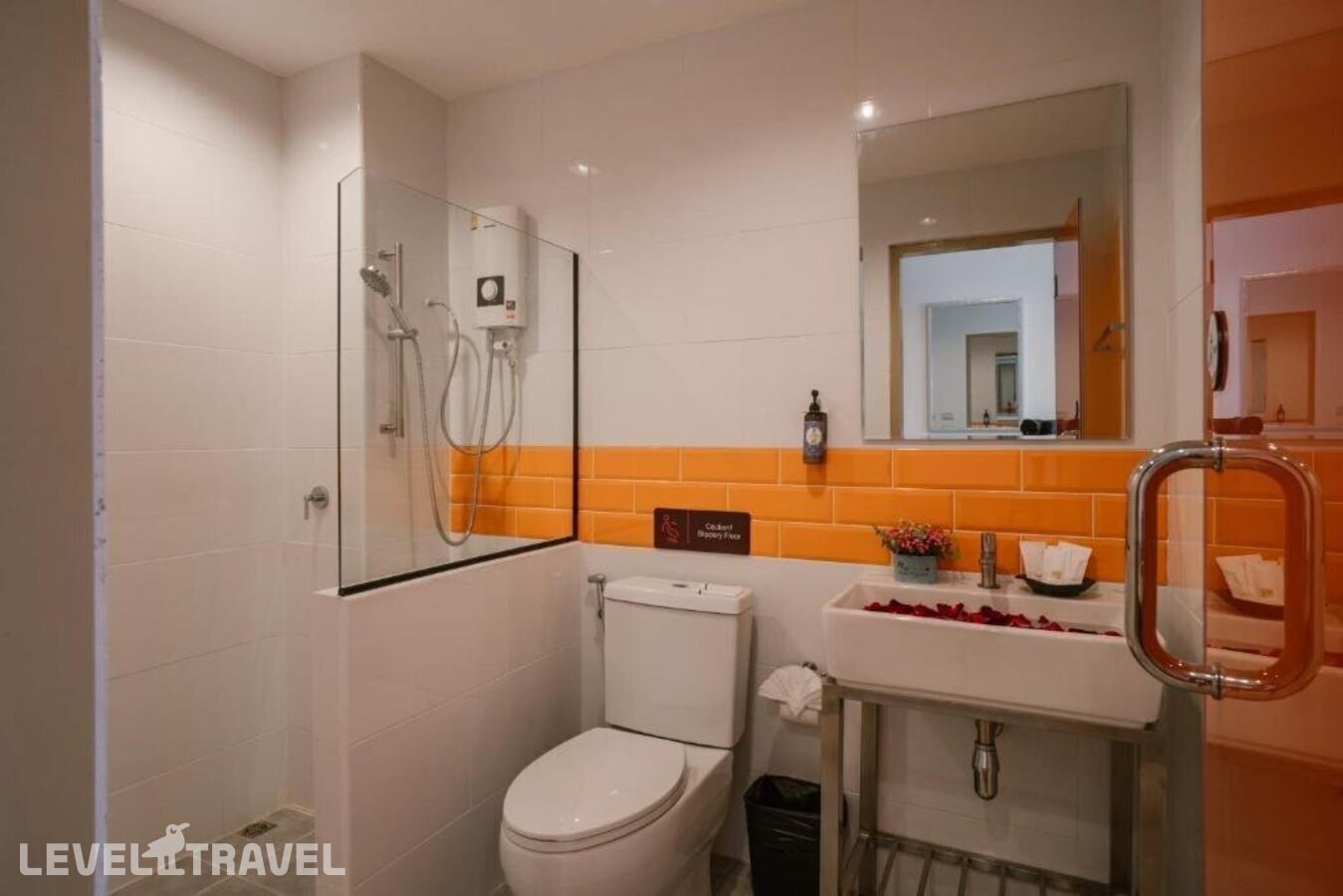 фотографии номера Улучшенный номер отеля 7 Days Premium Hotel Don Mueang Airport в Таиланд(Бангкок) - фото №3