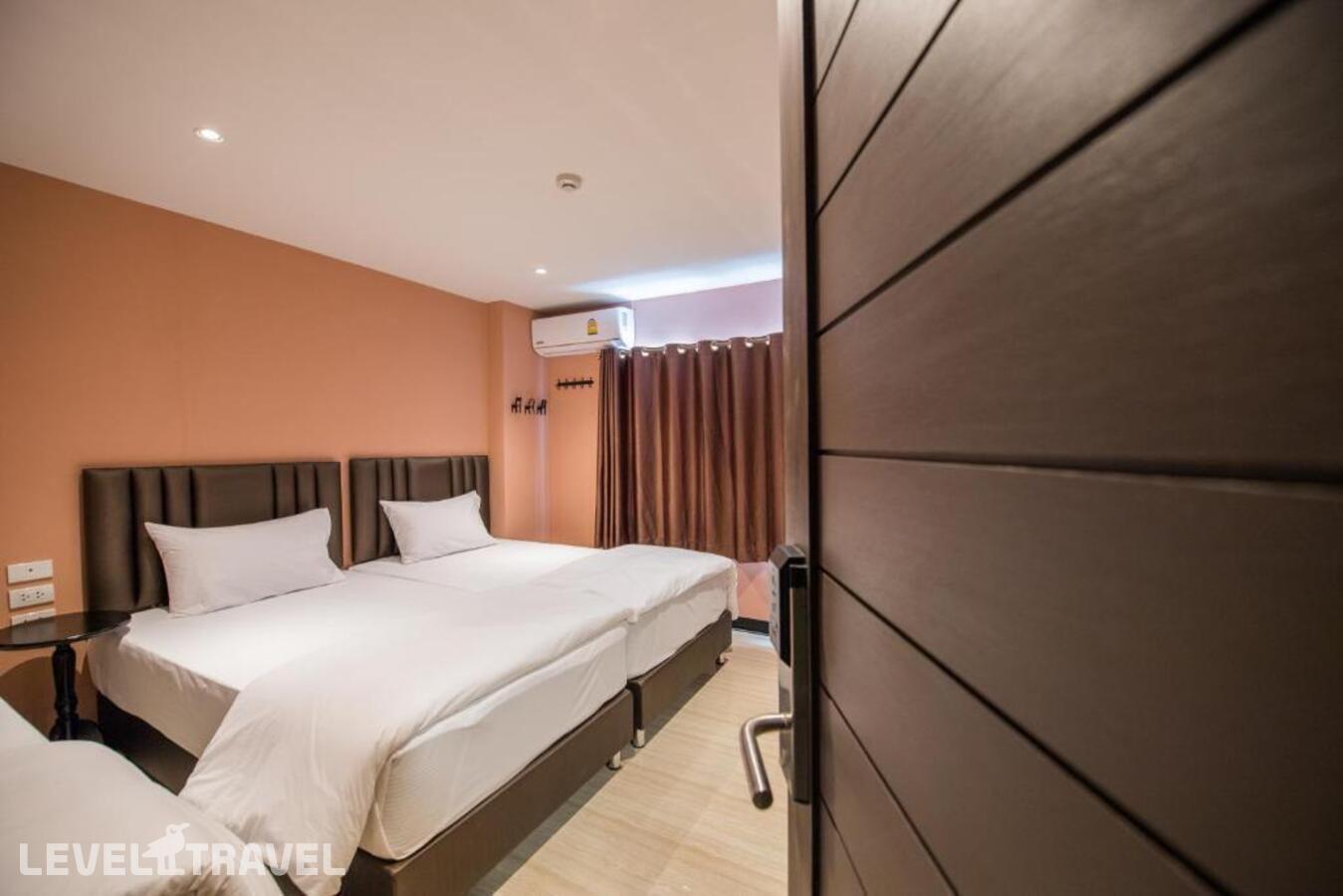 фотографии номера Семейный номер отеля Let's Zzz Bangkok в Таиланд(Бангкок) - фото №10