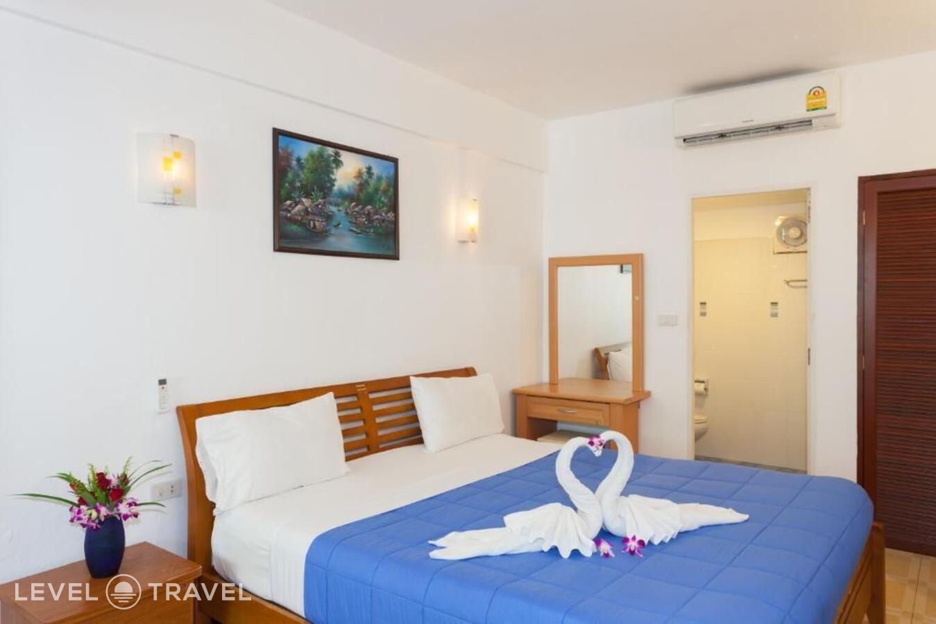 фотографии номера Делюкс отеля The Expat Hotel в Таиланд(Патонг Бич) - фото №12