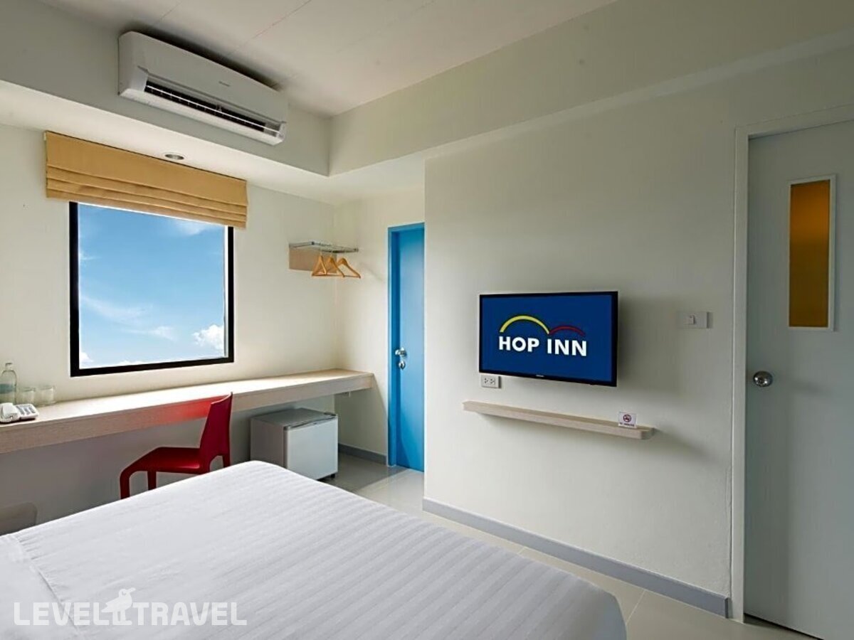 фотографии номера Стандартный номер отеля Hop Inn Phuket в Таиланд(Ратсада) - фото №8