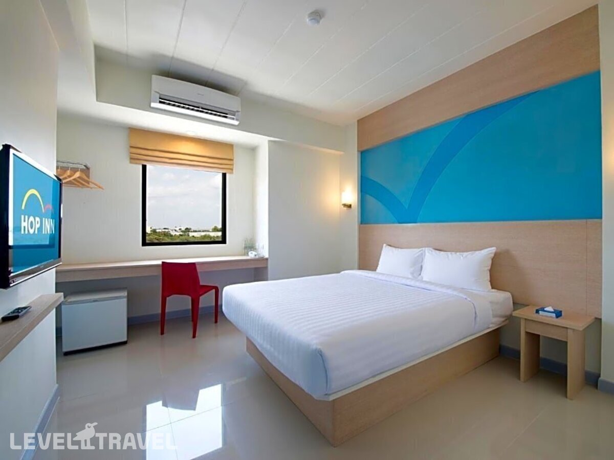 фотографии номера Стандартный номер отеля Hop Inn Phuket в Таиланд(Ратсада) - фото №2