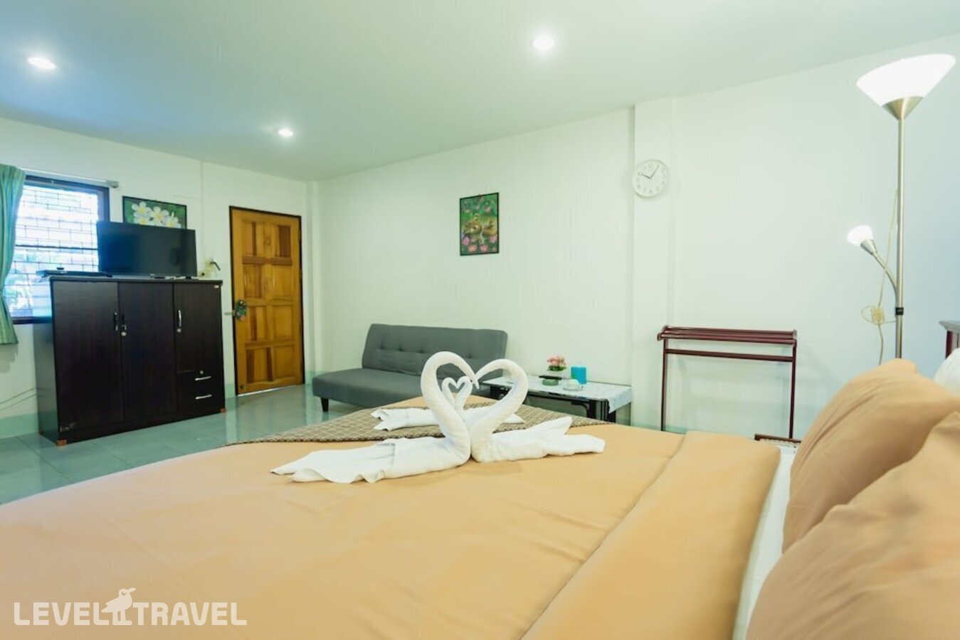 фотографии номера Делюкс с балконом отеля Rabbit Mansion Patong Hotel в Таиланд(Патонг Бич) - фото №5