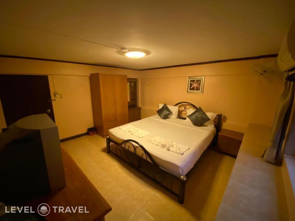 фотографии номера Семейный номер отеля Star Guesthouse в Таиланд(Патонг Бич) - фото №7