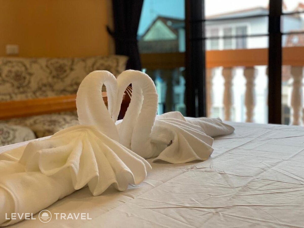 фотографии номера Делюкс с балконом отеля Star Guesthouse в Таиланд(Патонг Бич) - фото №7