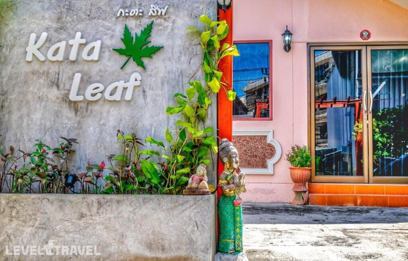 фотографии номера Стандартный номер отеля Kata Leaf Resort в Таиланд(Ката Бич) - фото №1
