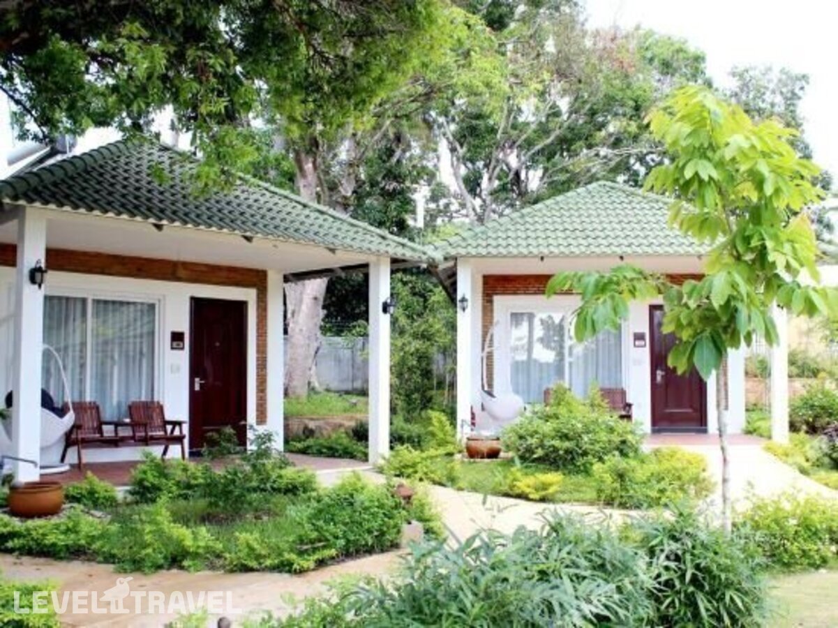 фотографии номера Трехместное бунгало отеля Famiana Green Villa в Вьетнам(Фукуок) - фото №22