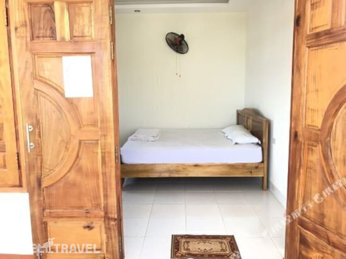 фотографии номера Стандартный номер отеля Viet's Hotel в Вьетнам(Фантьет) - фото №3