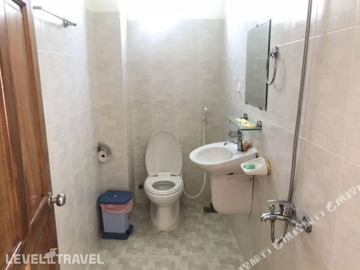 фотографии номера Стандартный номер отеля Viet's Hotel в Вьетнам(Фантьет) - фото №17