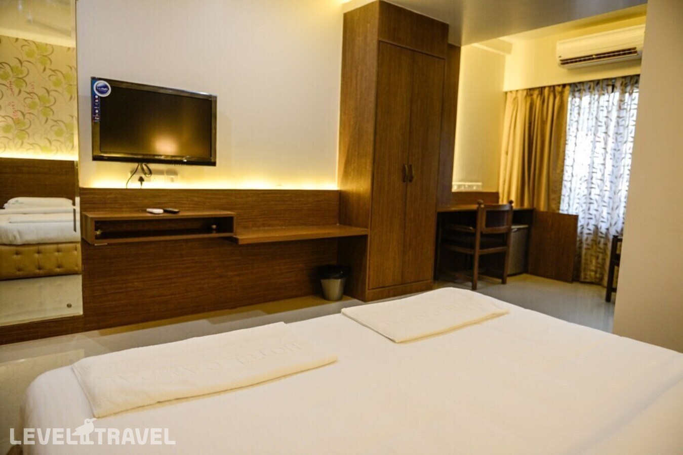 фотографии номера Четырехместный делюкс отеля Hotel Campal в Индия(Панаджи) - фото №2