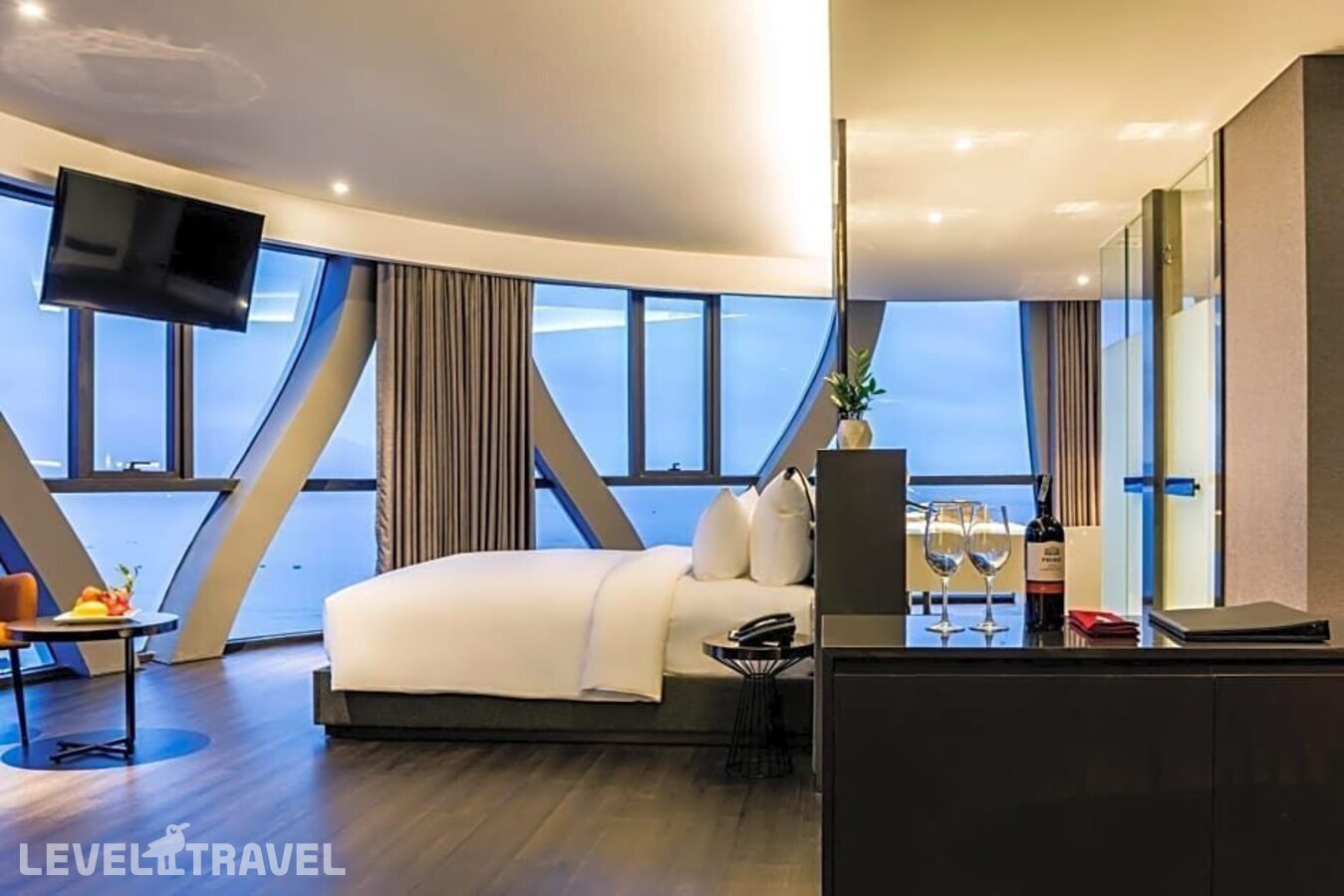 фотографии номера Люкс отеля Soco Hotel в Вьетнам(Дананг) - фото №8