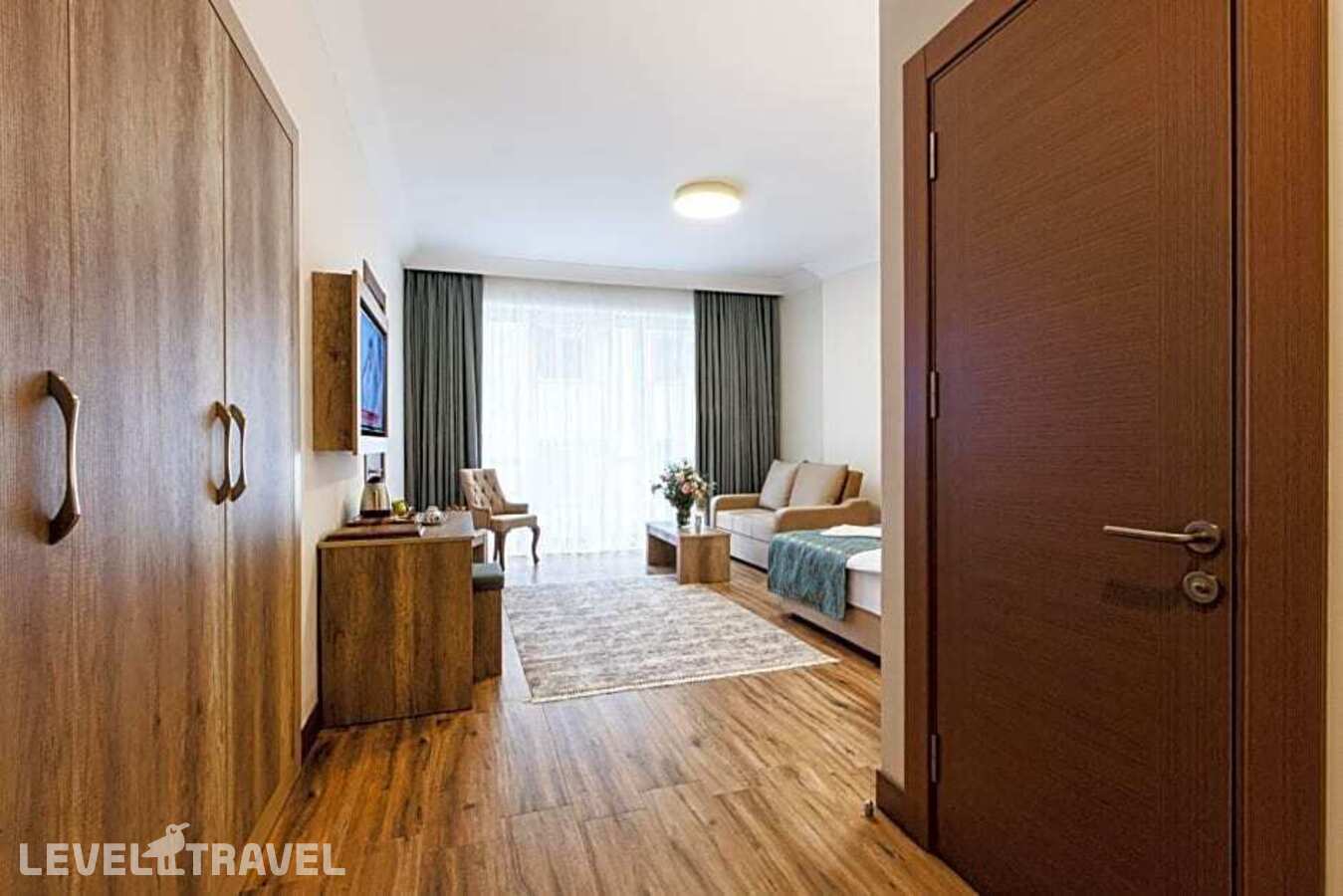 фотографии номера Трехместный номер отеля Mari Suites Hotel в Турция(Кягытхане) - фото №14