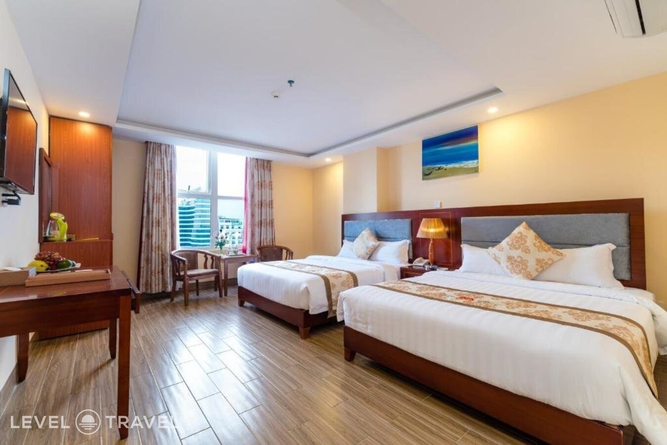 фотографии номера Четырехместный делюкс отеля Nhat Minh Hotel and Apartment в Вьетнам(Дананг) - фото №1