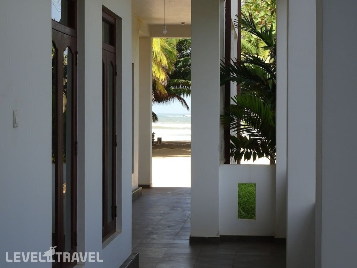 фотографии номера Улучшенный номер отеля Kalurata Beach Home Guesthouse в Шри-Ланка(Берувела) - фото №10