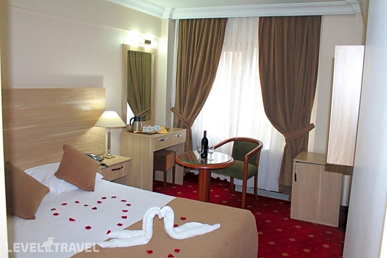 фотографии номера Стандартный номер отеля Buyuk Sahinler Hotel в Турция(Фатих) - фото №23