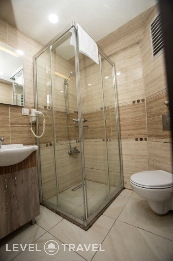 фотографии номера Семейный люкс отеля Comfort Hotel Taksim в Турция(Бейоглу) - фото №38