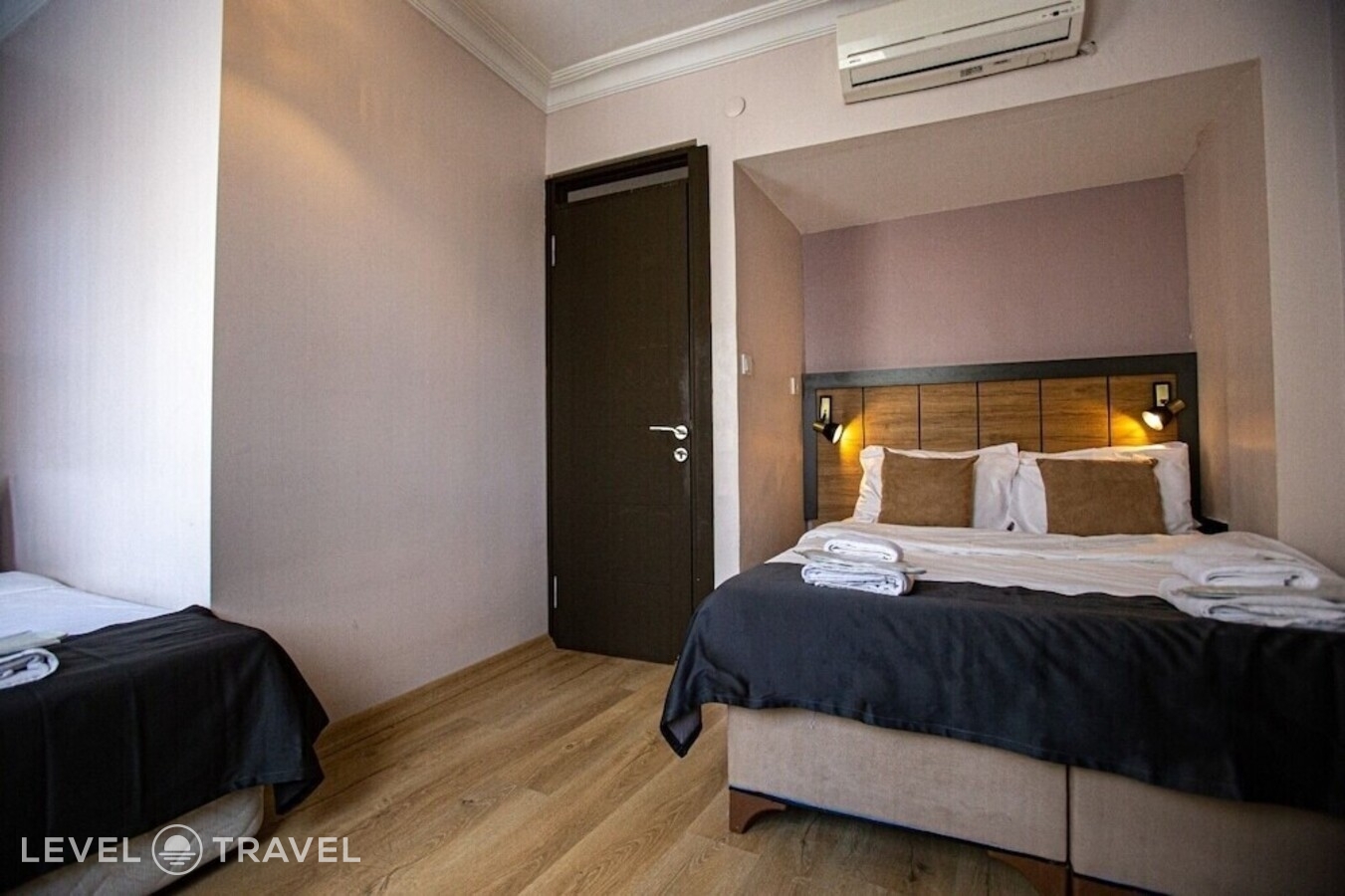 фотографии номера Семейный люкс отеля Comfort Hotel Taksim в Турция(Бейоглу) - фото №105