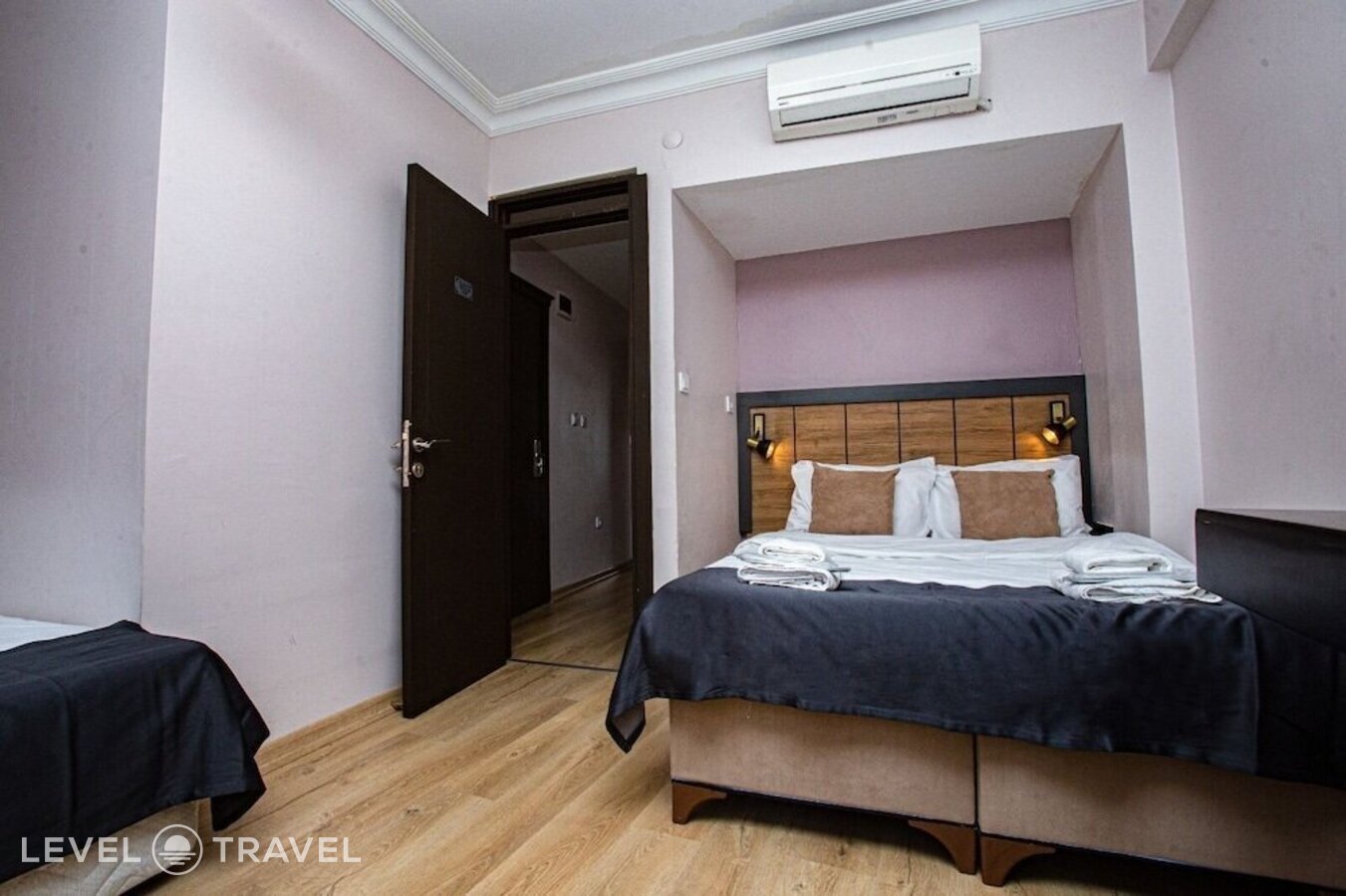 фотографии номера Семейный люкс отеля Comfort Hotel Taksim в Турция(Бейоглу) - фото №84