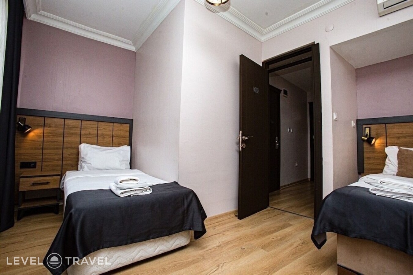 фотографии номера Семейный люкс отеля Comfort Hotel Taksim в Турция(Бейоглу) - фото №51